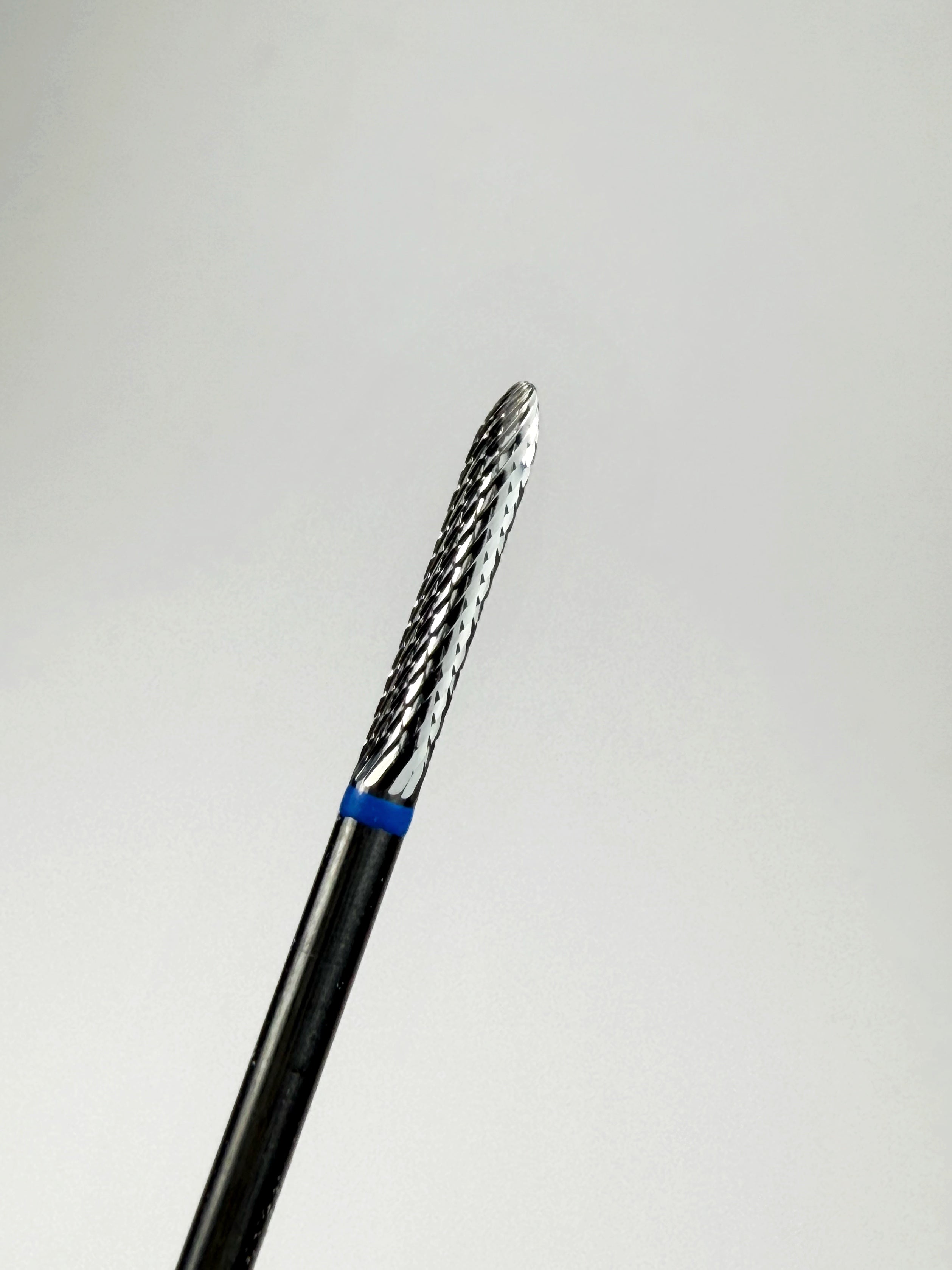 Undernail Cleaner Carbide - Medium